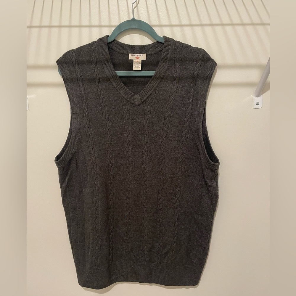 XL Gray Sweater Vest